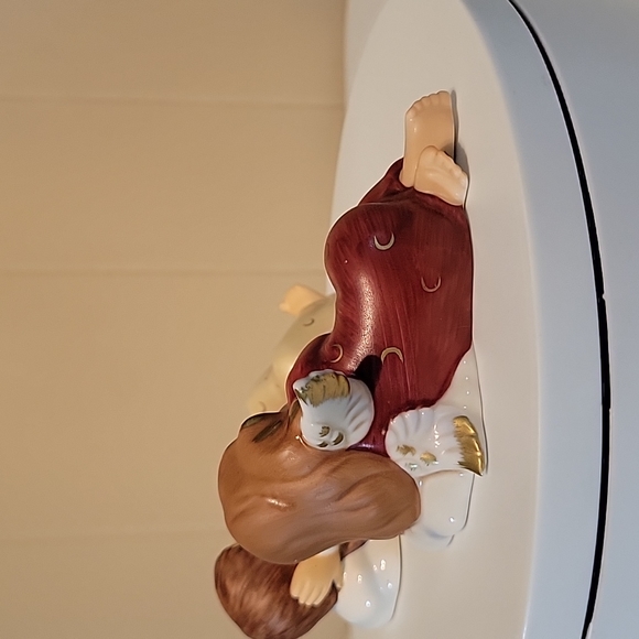 Goebel Porcelain Sleeping Angel Figurines - Picture 2 of 9